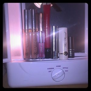 Lip product collection (only trading)